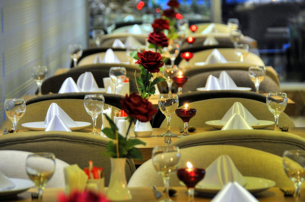 Golden Deluxe Hotel Adana Eksteriør billede