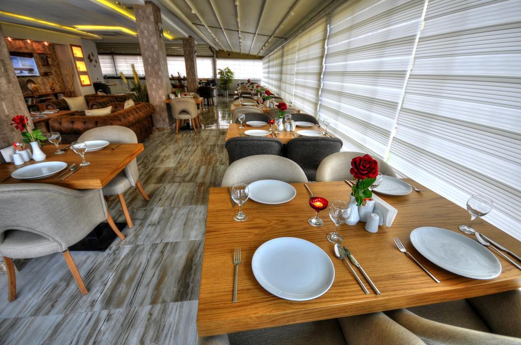 Golden Deluxe Hotel Adana Eksteriør billede