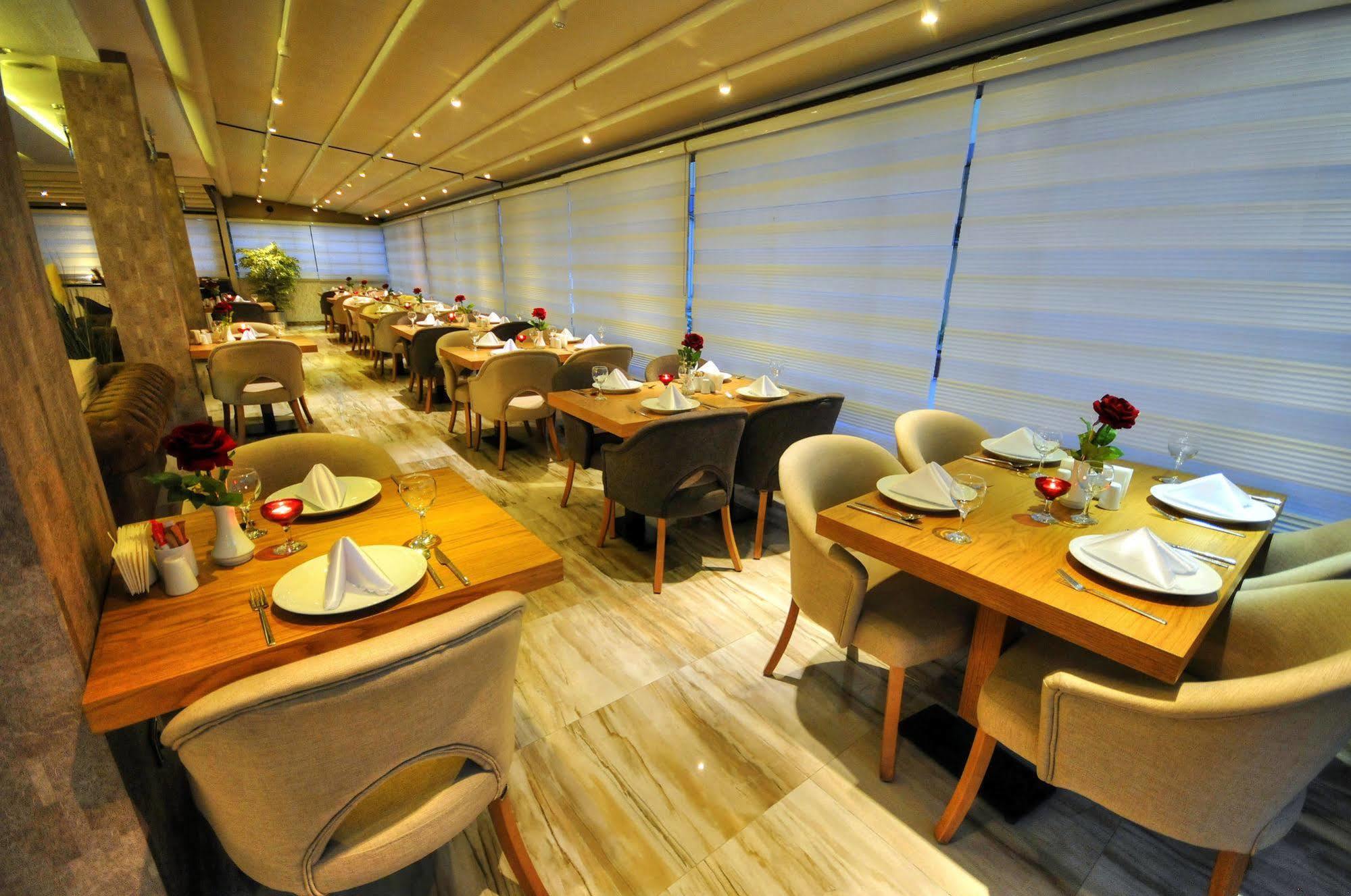 Golden Deluxe Hotel Adana Eksteriør billede