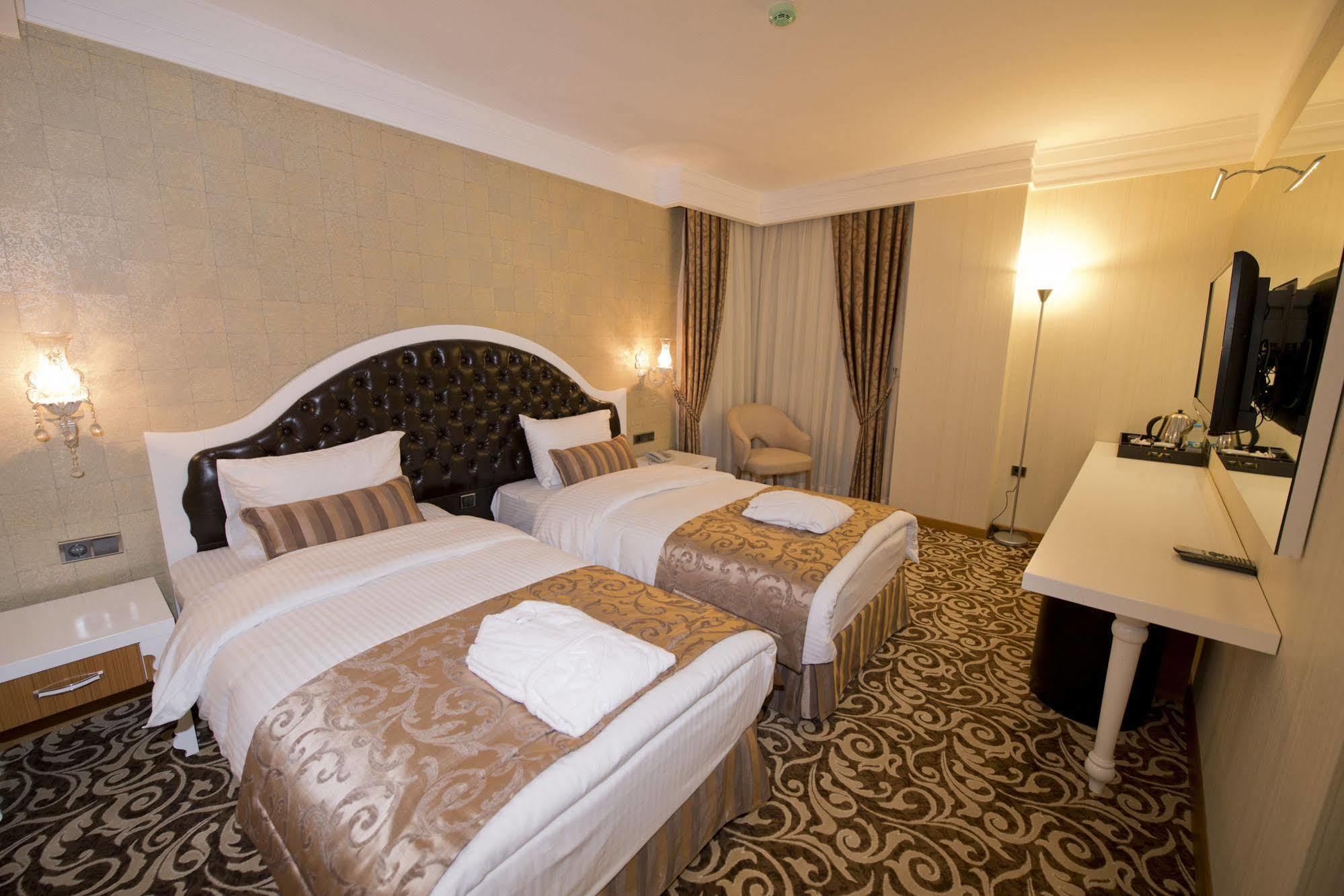 Golden Deluxe Hotel Adana Eksteriør billede